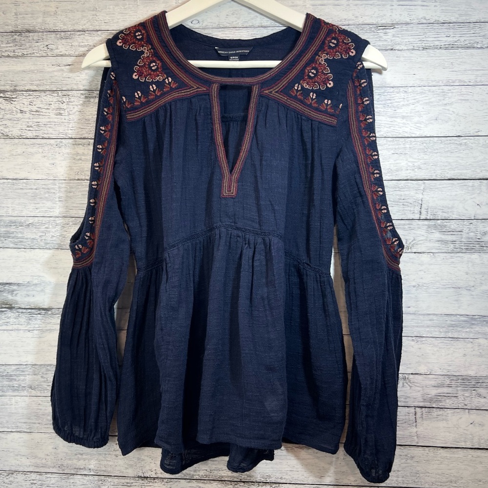 American Eagle Keyhole Embroidered Navy Blue Women's Cold Shoulder Top